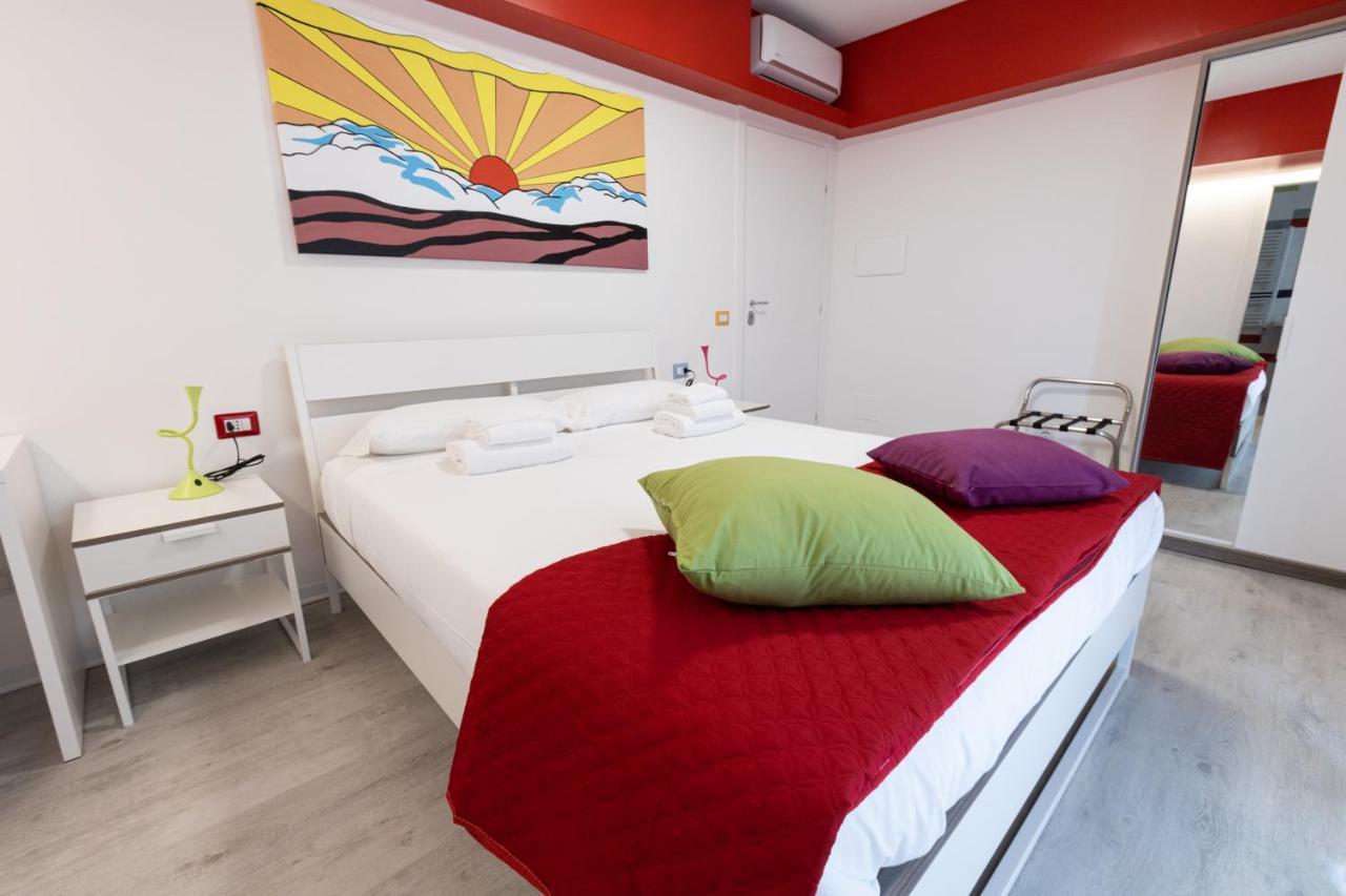 Valmontone Travel Rooms Ngoại thất bức ảnh