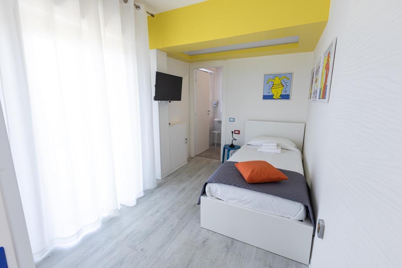 Valmontone Travel Rooms Ngoại thất bức ảnh