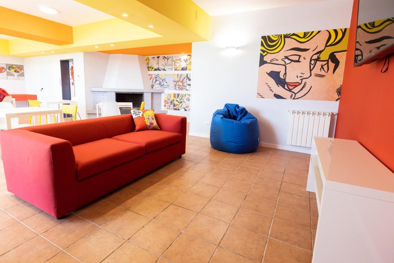 Valmontone Travel Rooms Ngoại thất bức ảnh